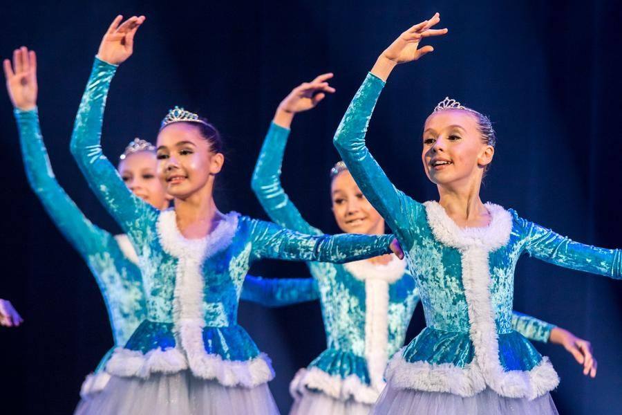 The young “snow queens” have a great sense of the stage and the audience