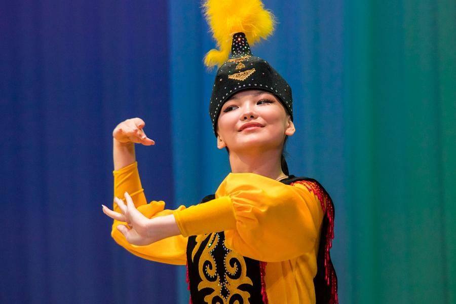The “Azhar” collective is back on stage — that means the finale is near