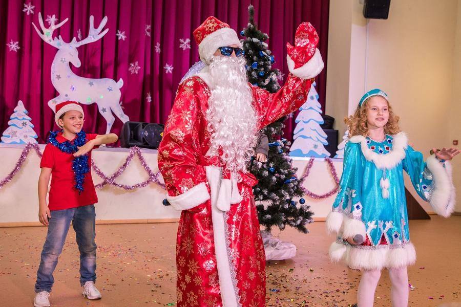 It’s the team from the Kalachinsk children’s vocal ensemble “Semechki”
