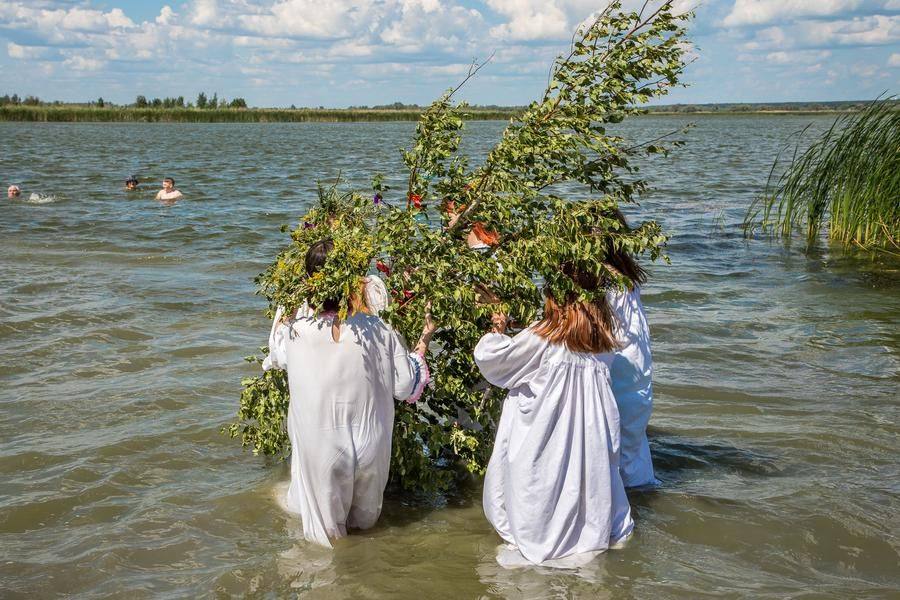 It was believed that casting the birch into the water would ensure the right amount of moisture during the summer