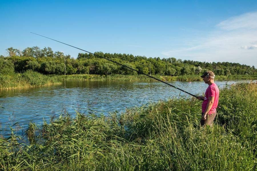 At 6 PM the fishing competition starts — spots are assigned by draw