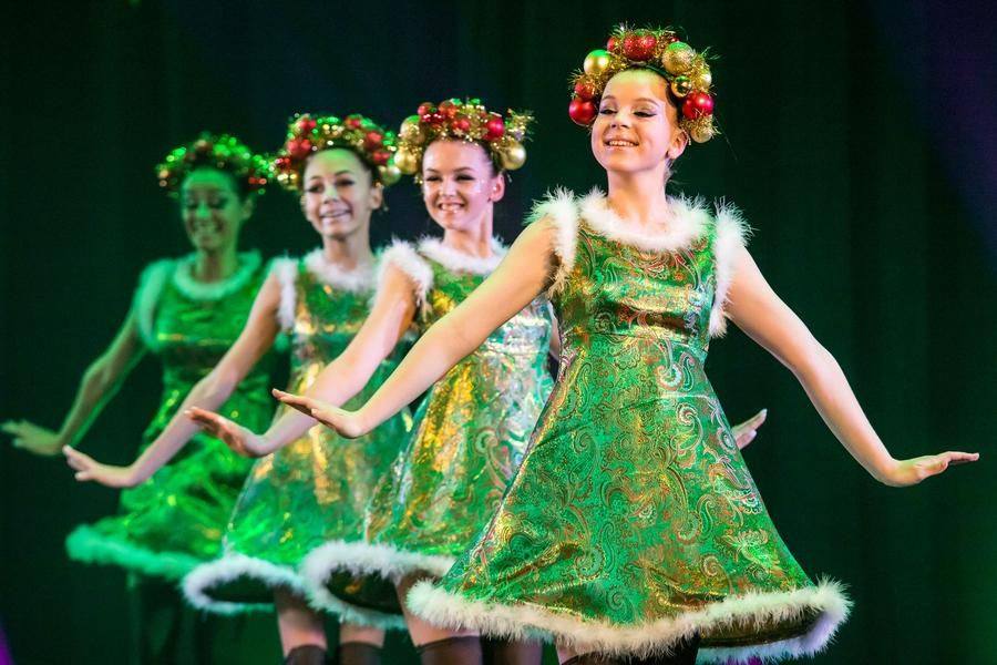 Now comes the most quintessentially New Year’s number of the program