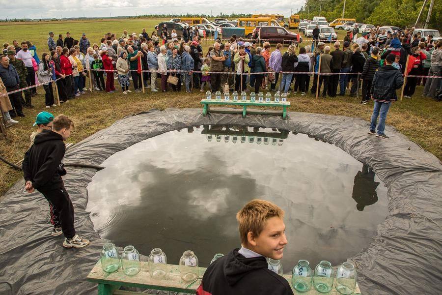 The final Cossack festivity awaits — fishing in murky water!