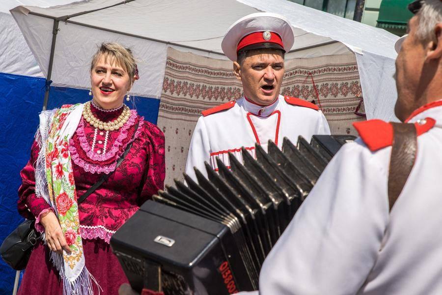 The Cossacks, for example, have long been famous for their rich singing culture