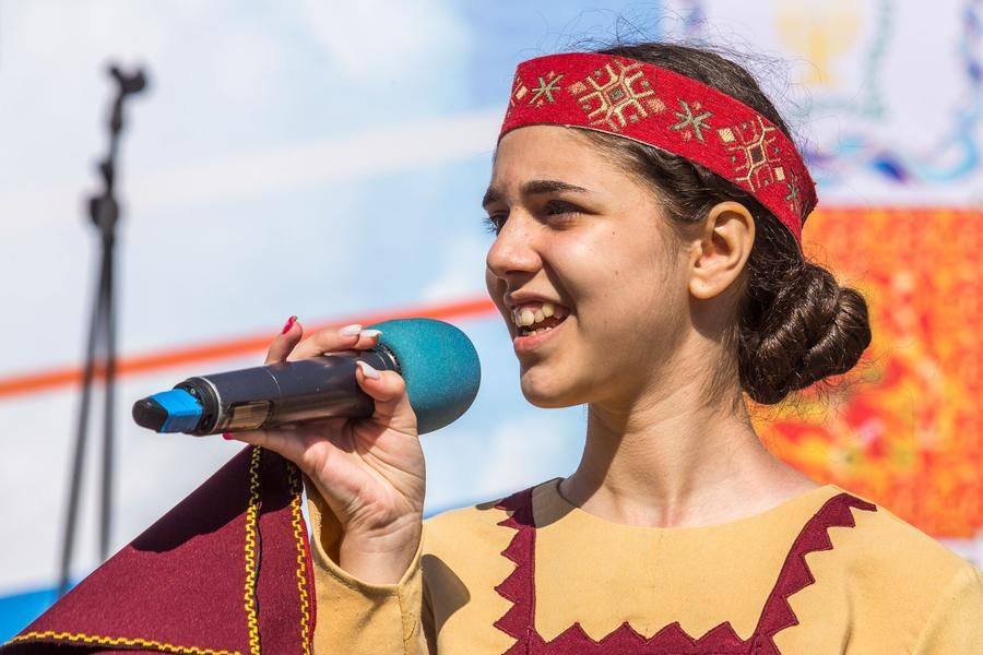 Several numbers were presented by the Armenian Cultural Center “Luys”