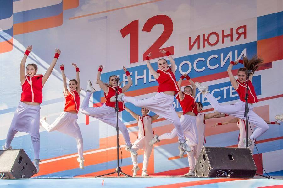 This vibrant celebration gives us confidence in the bright future of our united country