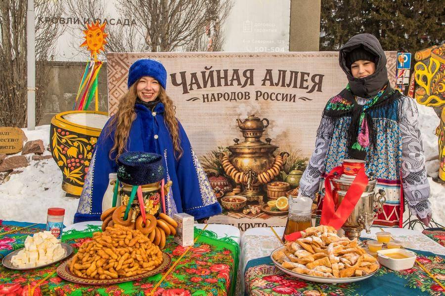 The Tea Alley of Russia’s Peoples is a special educational spot