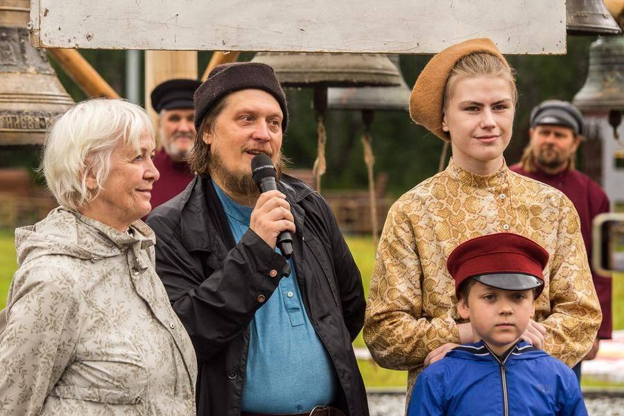 When the chimes fall silent, a conversation about Russian bell‑ringing art begins
