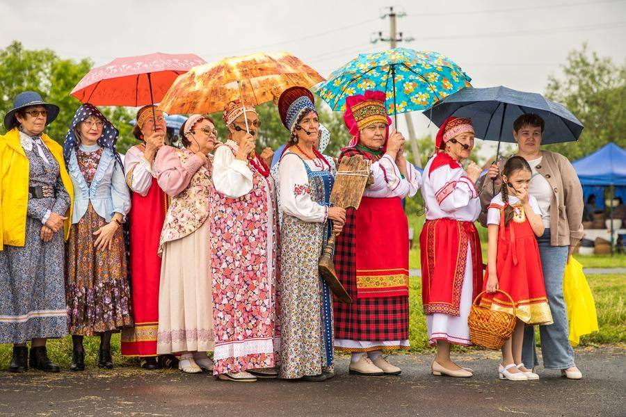 Not even rain can spoil a Slavic festival