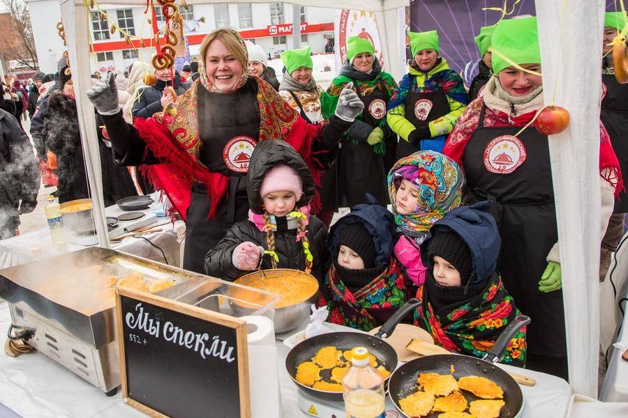 …and introduce viewers to the support team behind this gastronomic idea