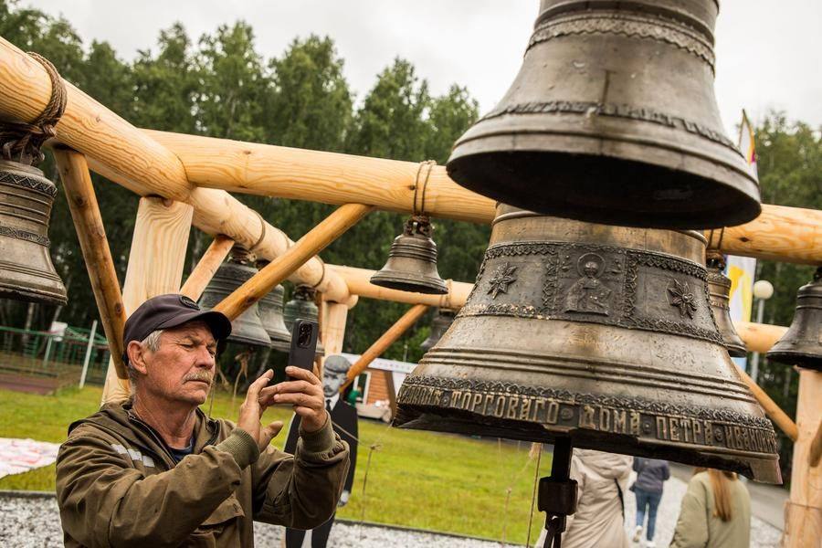 Meanwhile, guests are free to examine every exhibit on the belfry