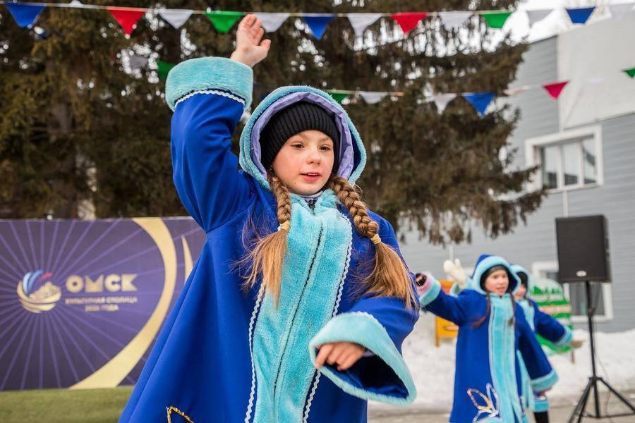 The program continues with new acts designed for winter performances