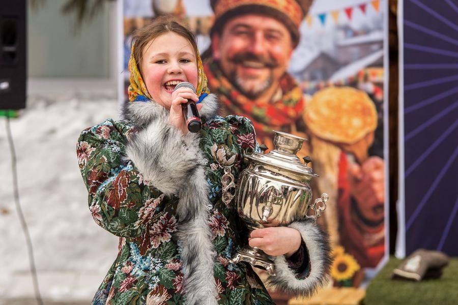 They tell a story through a full theatrical performance