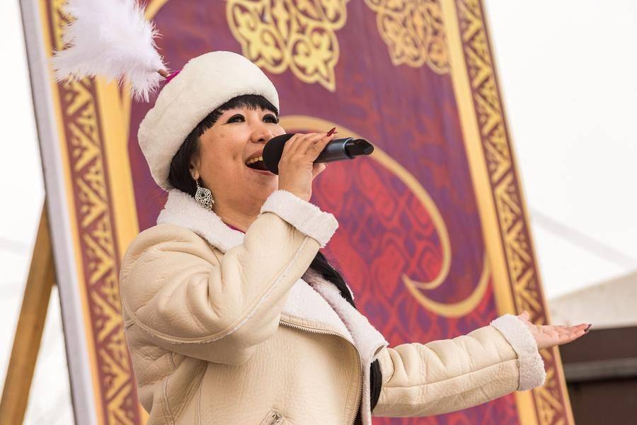 The first spring melody rings out in the Kazakh language
