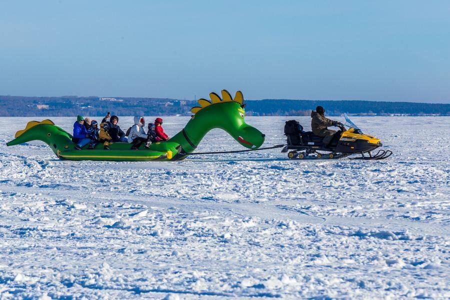All day long, visitors and participants can enjoy active winter recreation
