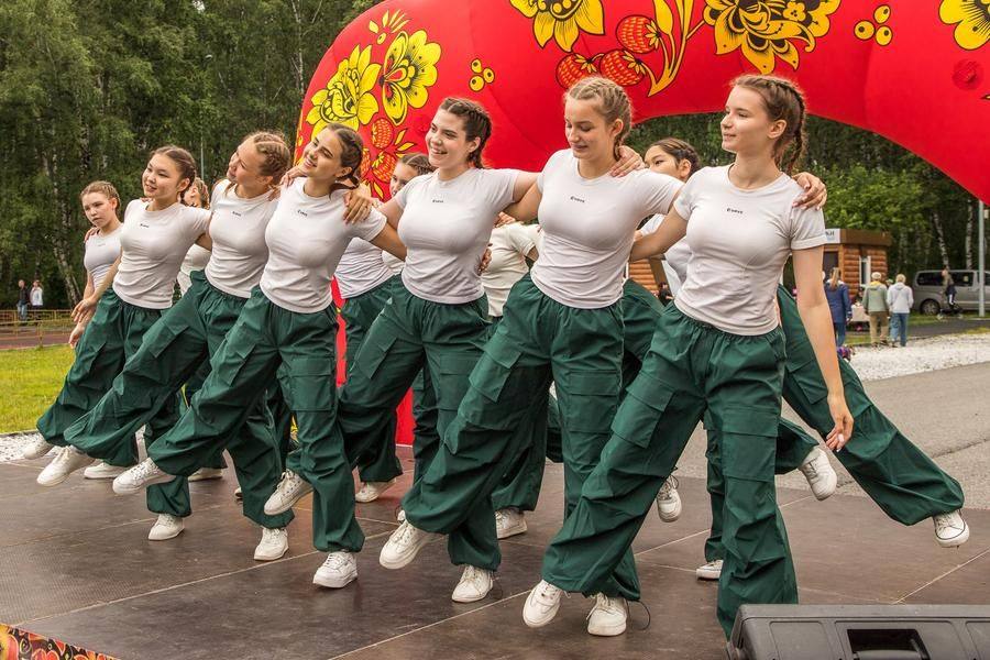 The modern dances offer a striking contrast to the traditional acts we’ve just seen