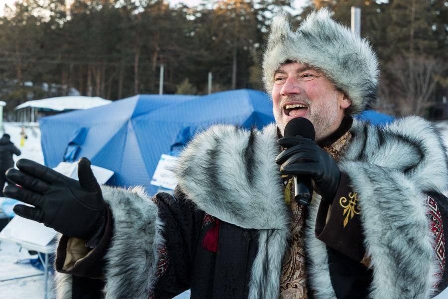 That’s exactly how artistic director Nikolay Gnuchev planned the performance