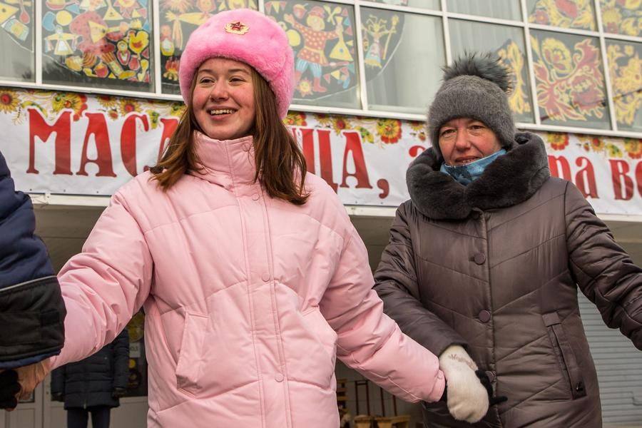 It’s hard to believe the temperature has held steady at −20°C all day