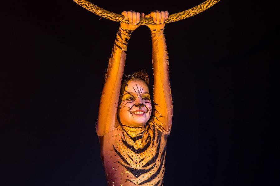 Let’s welcome Valeria Zhigalina in her tiger‑cub costume!