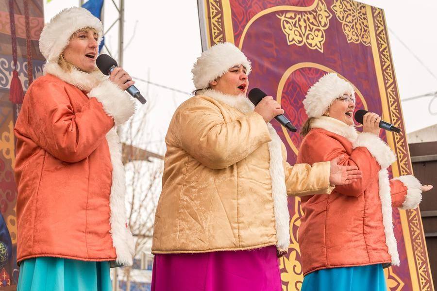 Gannovka, Blagodarovka, and other nearby villages are famous for their talented soloists