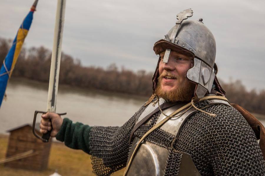 But the Russians’ fighting spirit is stronger — they’re defending their ancestral lands