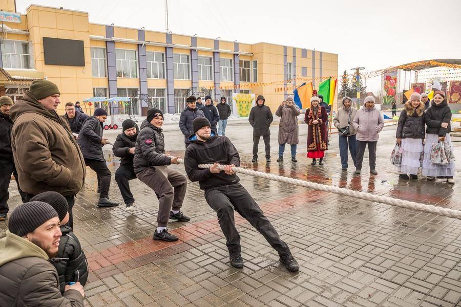 The festival’s finale is a tug‑of‑war — a beloved game among many peoples